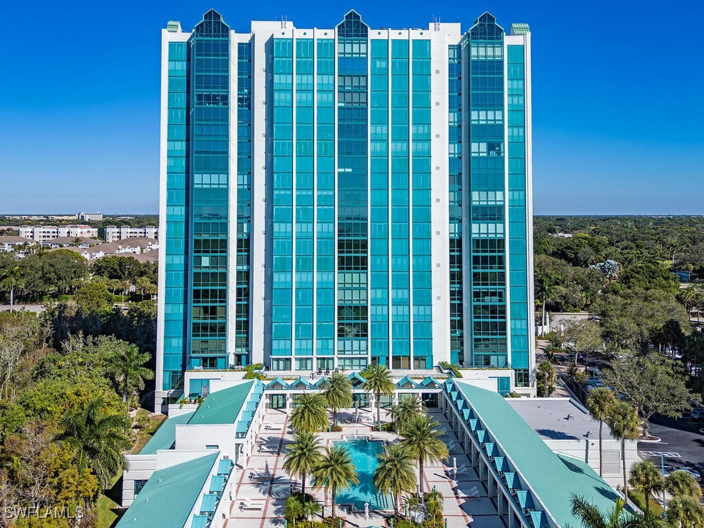 7515 Pelican Bay Unit 9c, Naples, FL 34108