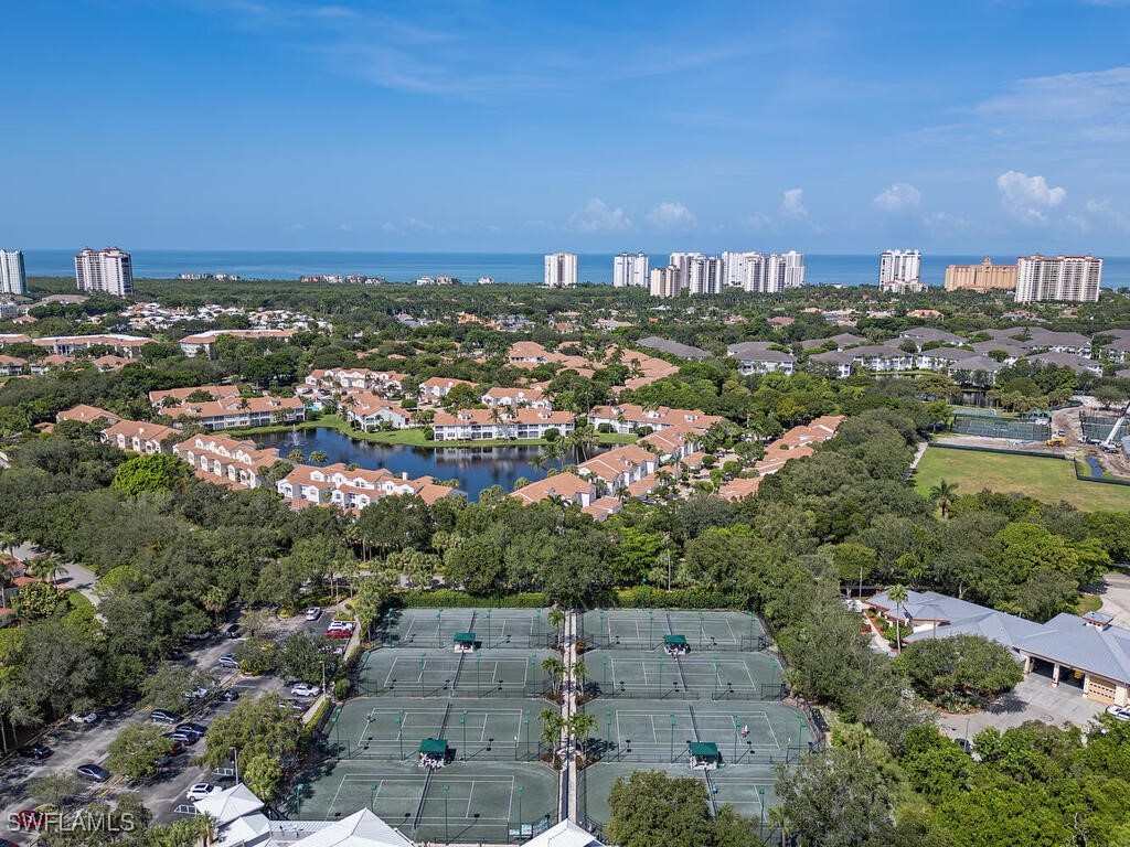 7515 Pelican Bay Unit 9c, Naples, FL 34108