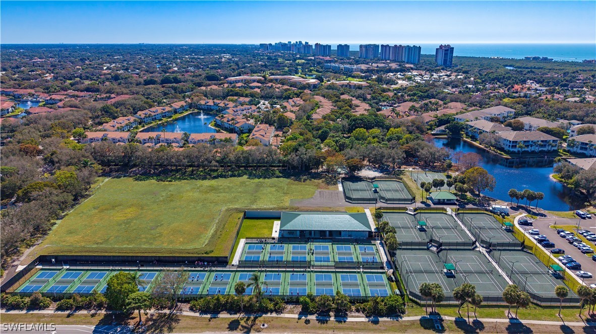 7515 Pelican Bay Unit 9c, Naples, FL 34108