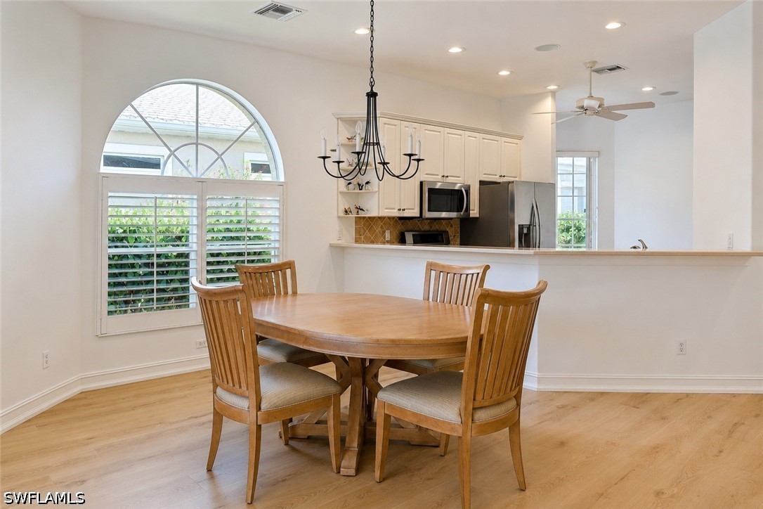 DiningArea