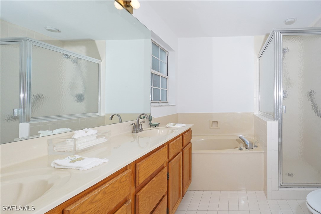5895 Chanteclair Unit 118, Naples, FL 34108