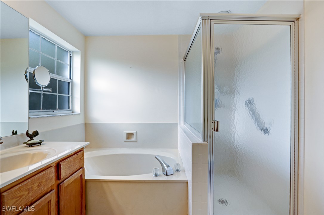 5895 Chanteclair Unit 118, Naples, FL 34108