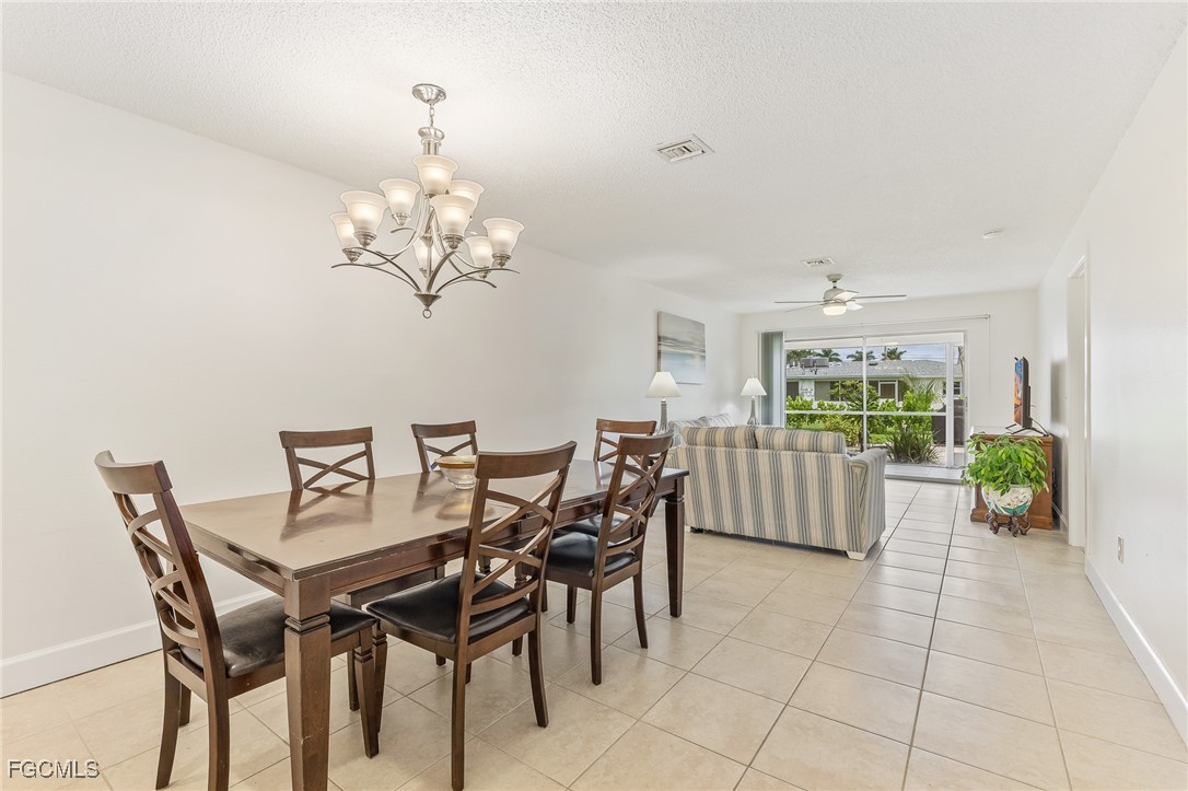 DiningArea