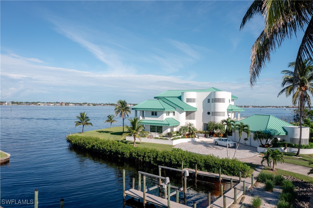 14040 Schultz Rd, Fort Myers, FL 33908