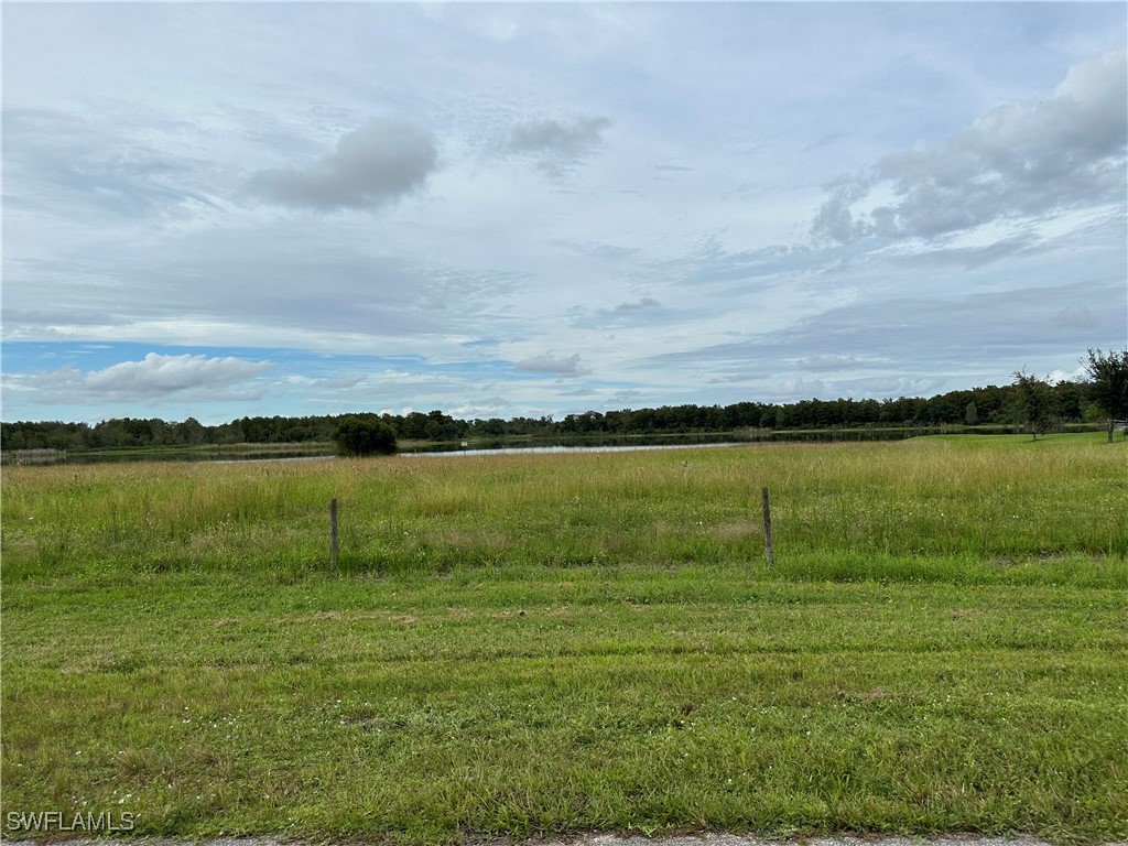 515 Shady Hollow, Naples, FL 34120