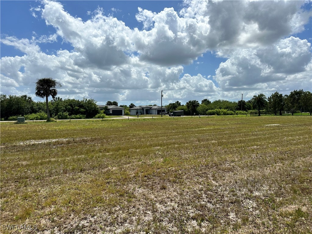 515 Shady Hollow, Naples, FL 34120