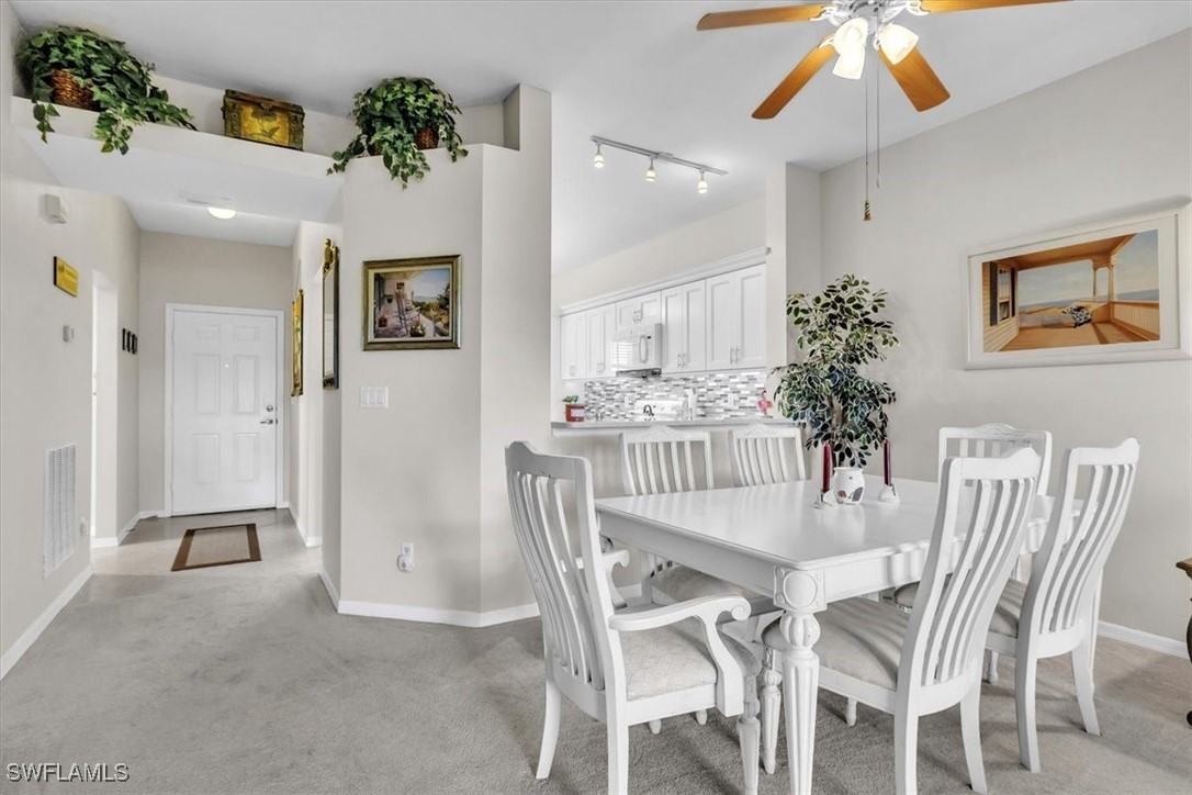 DiningArea