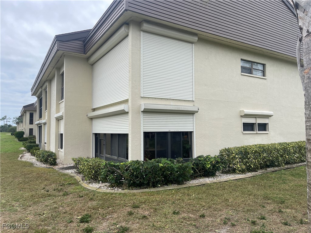 5770 Trailwinds Unit 211, Fort Myers, FL 33907