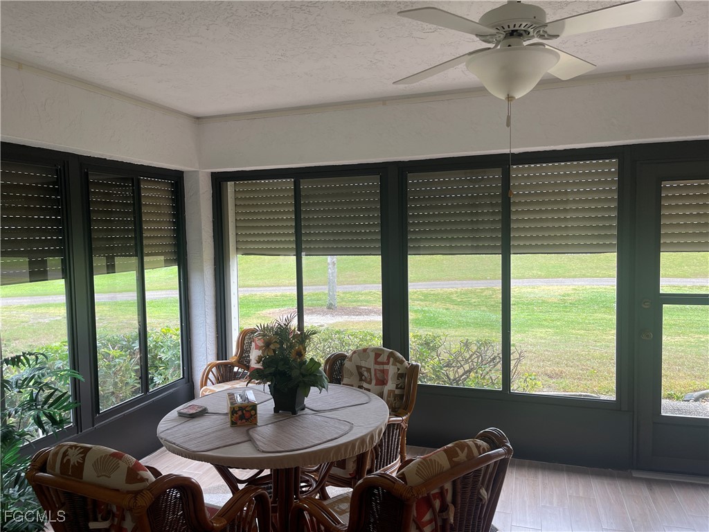 5770 Trailwinds Unit 211, Fort Myers, FL 33907