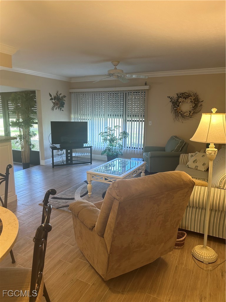 5770 Trailwinds Unit 211, Fort Myers, FL 33907