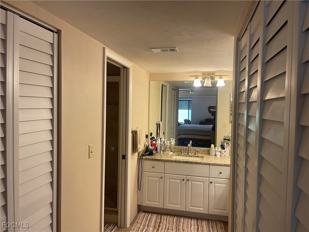 5770 Trailwinds Unit 211, Fort Myers, FL 33907