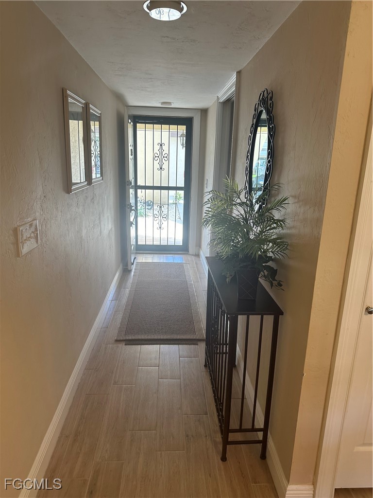 5770 Trailwinds Unit 211, Fort Myers, FL 33907