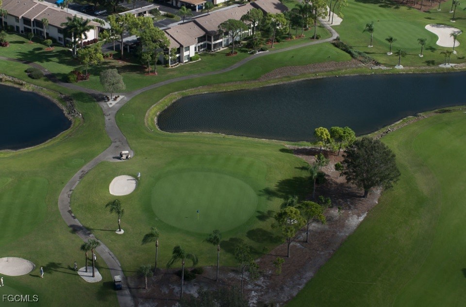 5770 Trailwinds Unit 211, Fort Myers, FL 33907