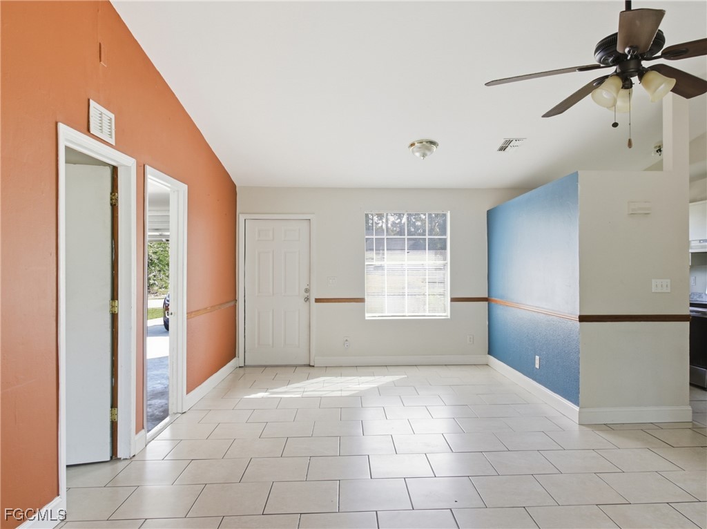 2802 2nd, Lehigh Acres, FL 33976