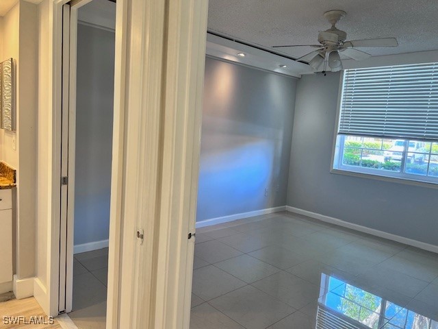 1185 Wildwood Lakes Unit 101, Naples, FL 34104