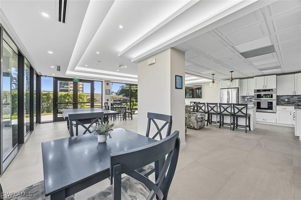 DiningArea