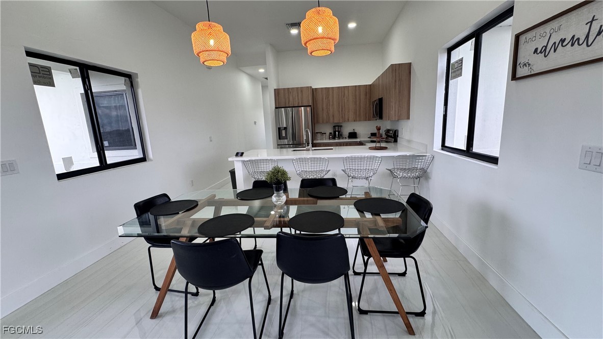 DiningArea