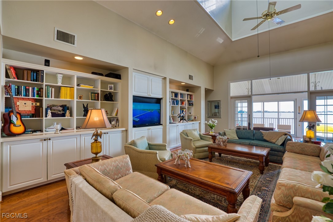 LivingRoom