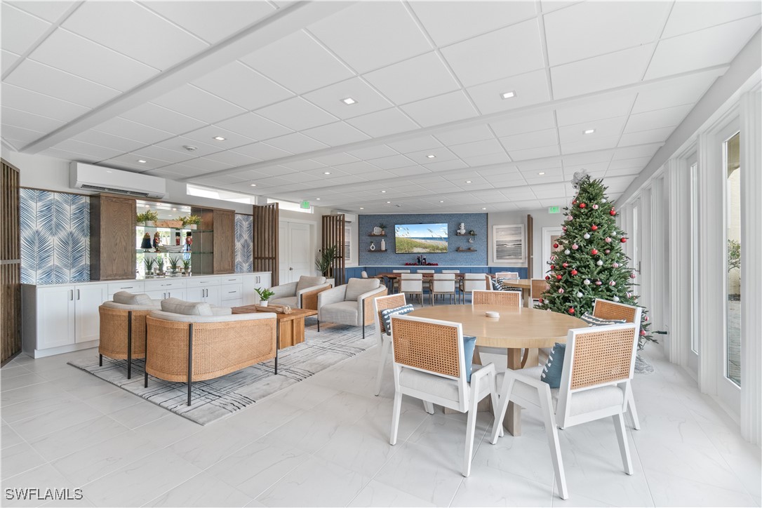 DiningArea