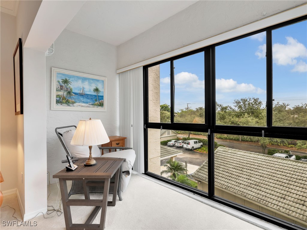 900 Arbor Lake Unit 9-301, Naples, FL 34110
