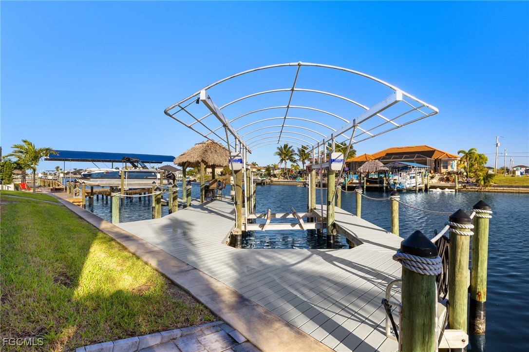 Dock