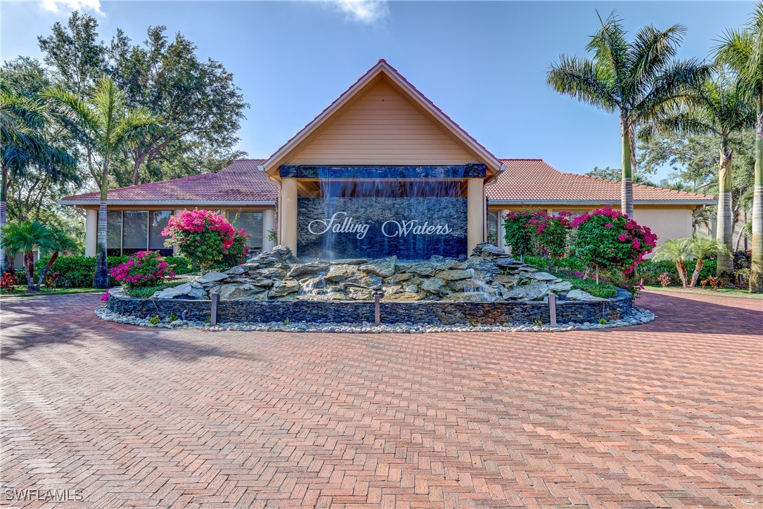 2373 Hidden Lake Unit 8110, Naples, FL 34112
