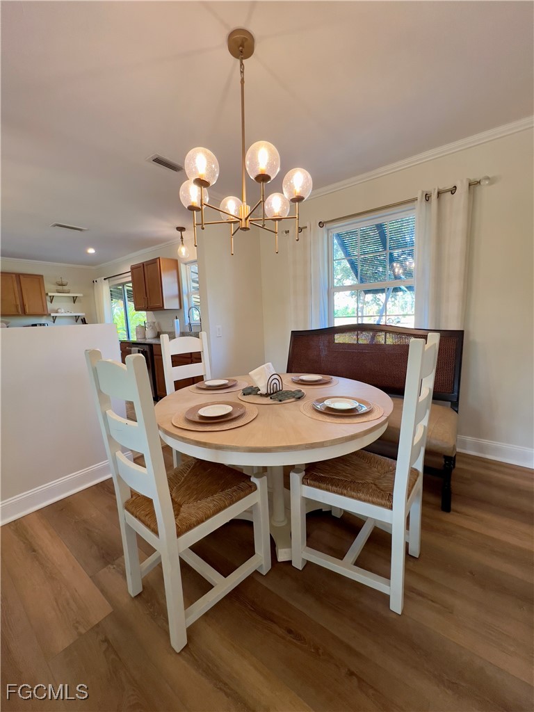 DiningArea