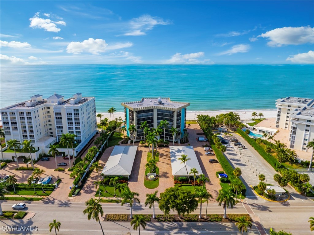 3399 Gulf Shore Unit 111, Naples, FL 34103