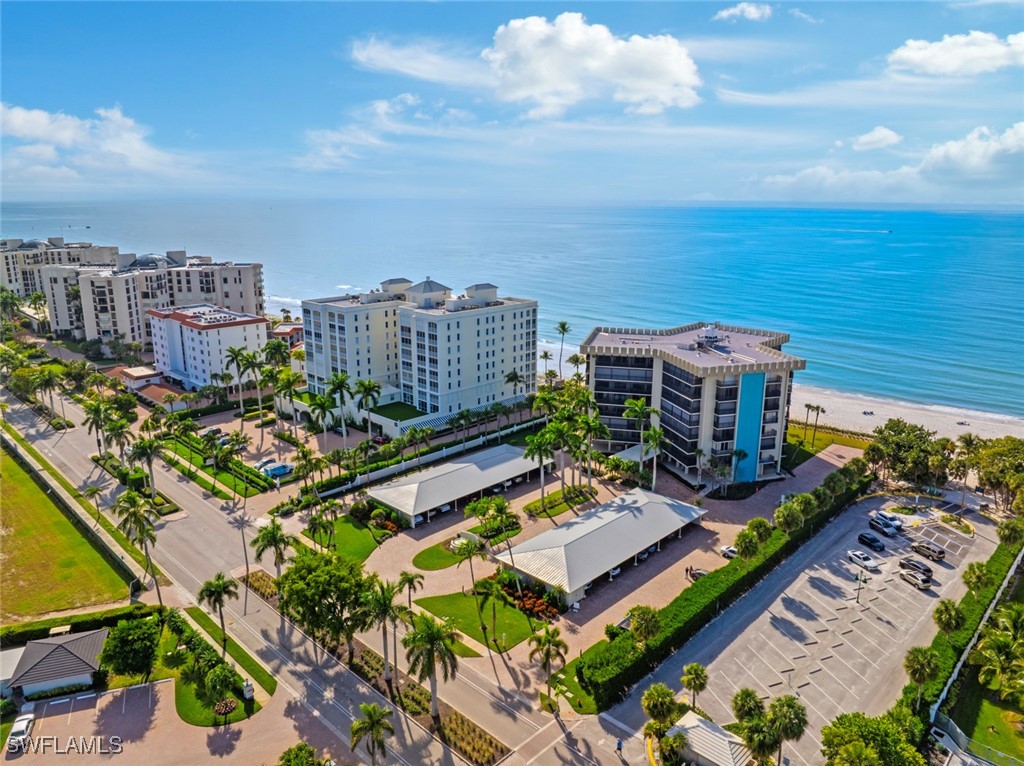 3399 Gulf Shore Unit 111, Naples, FL 34103