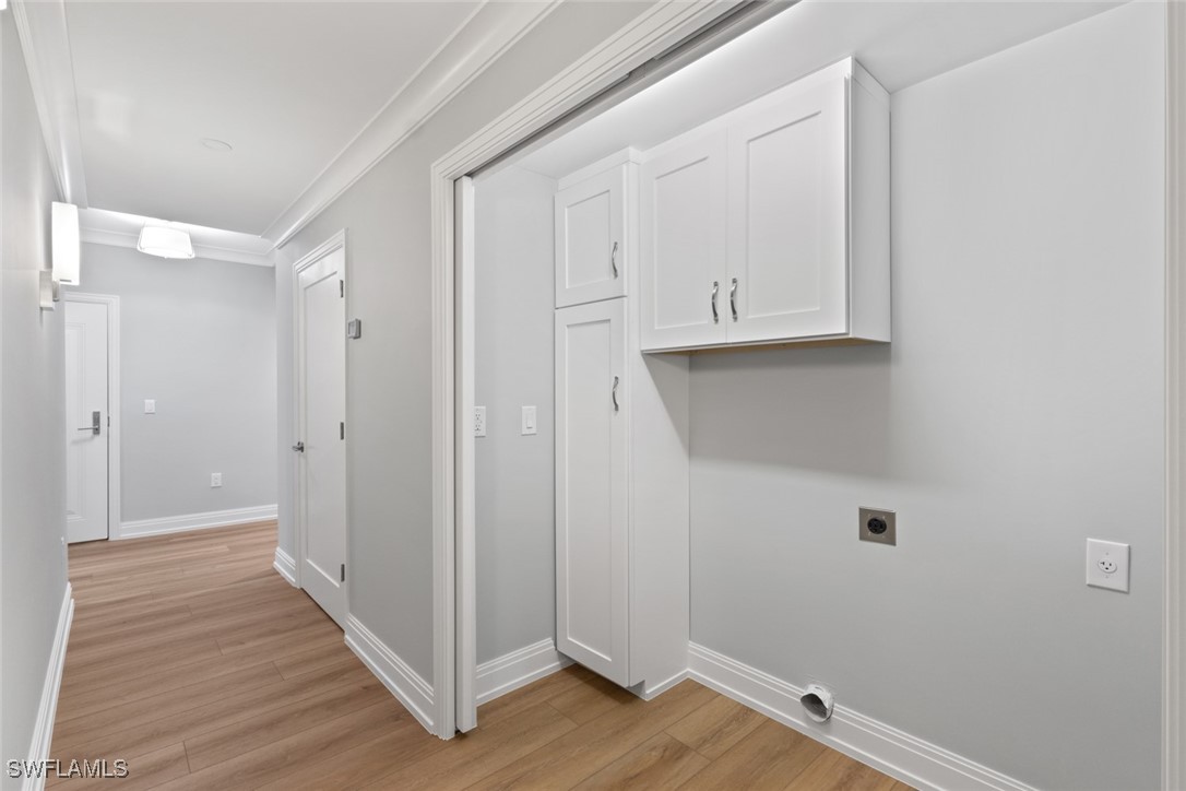 3399 Gulf Shore Unit 111, Naples, FL 34103