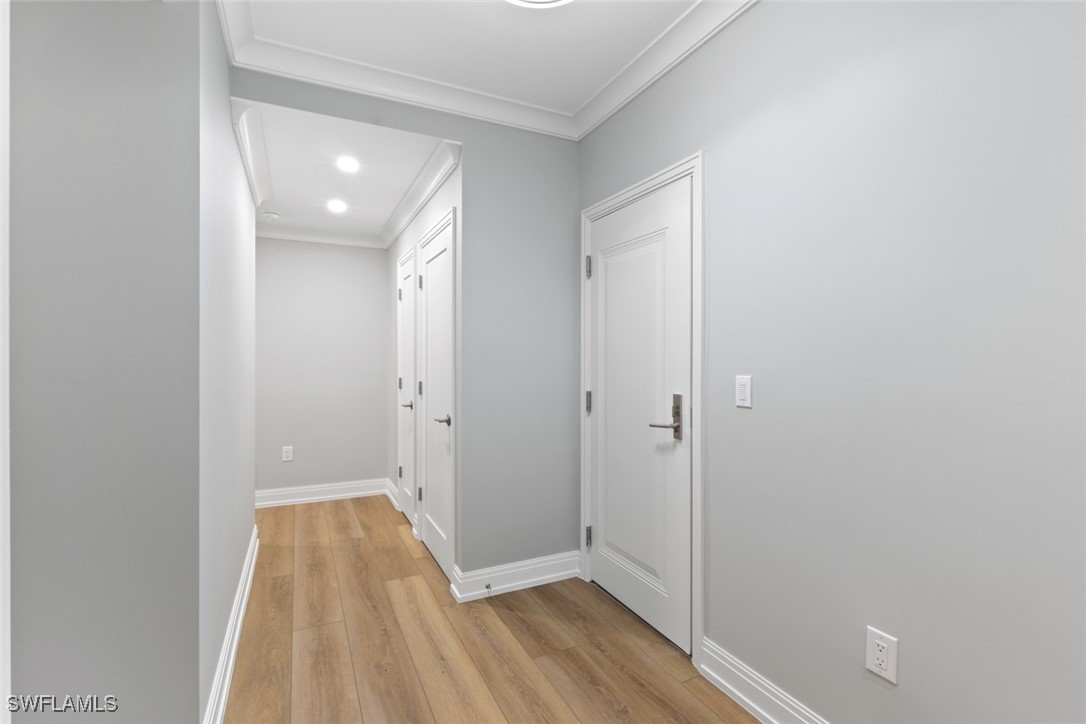 3399 Gulf Shore Unit 111, Naples, FL 34103