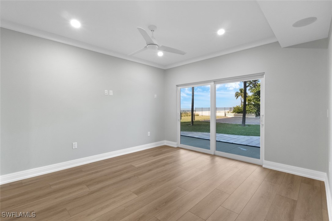 3399 Gulf Shore Unit 111, Naples, FL 34103
