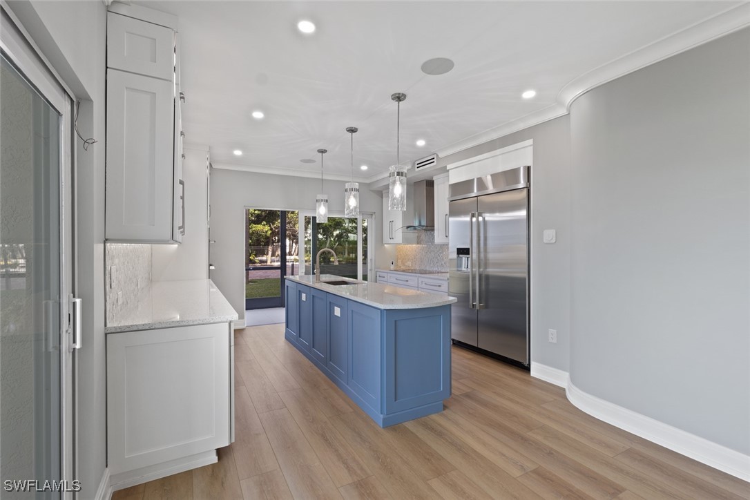 3399 Gulf Shore Unit 111, Naples, FL 34103