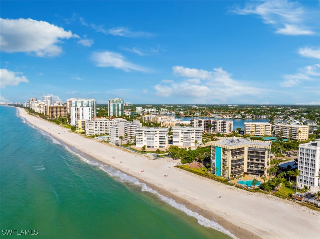 3399 Gulf Shore Unit 111, Naples, FL 34103