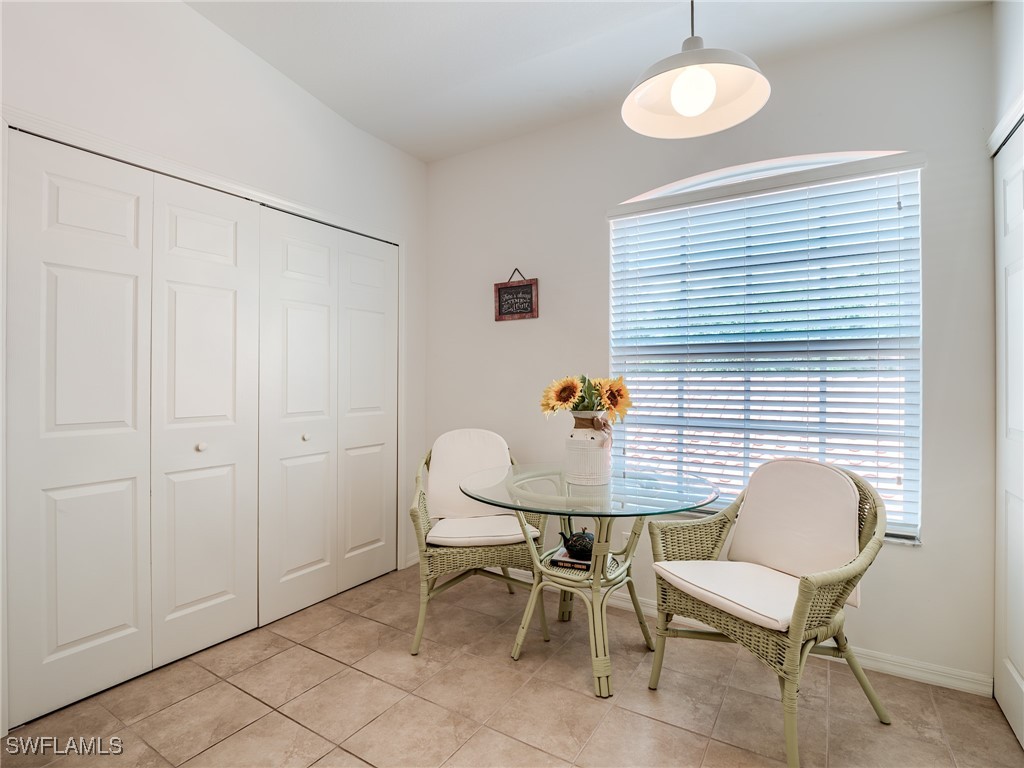 DiningArea
