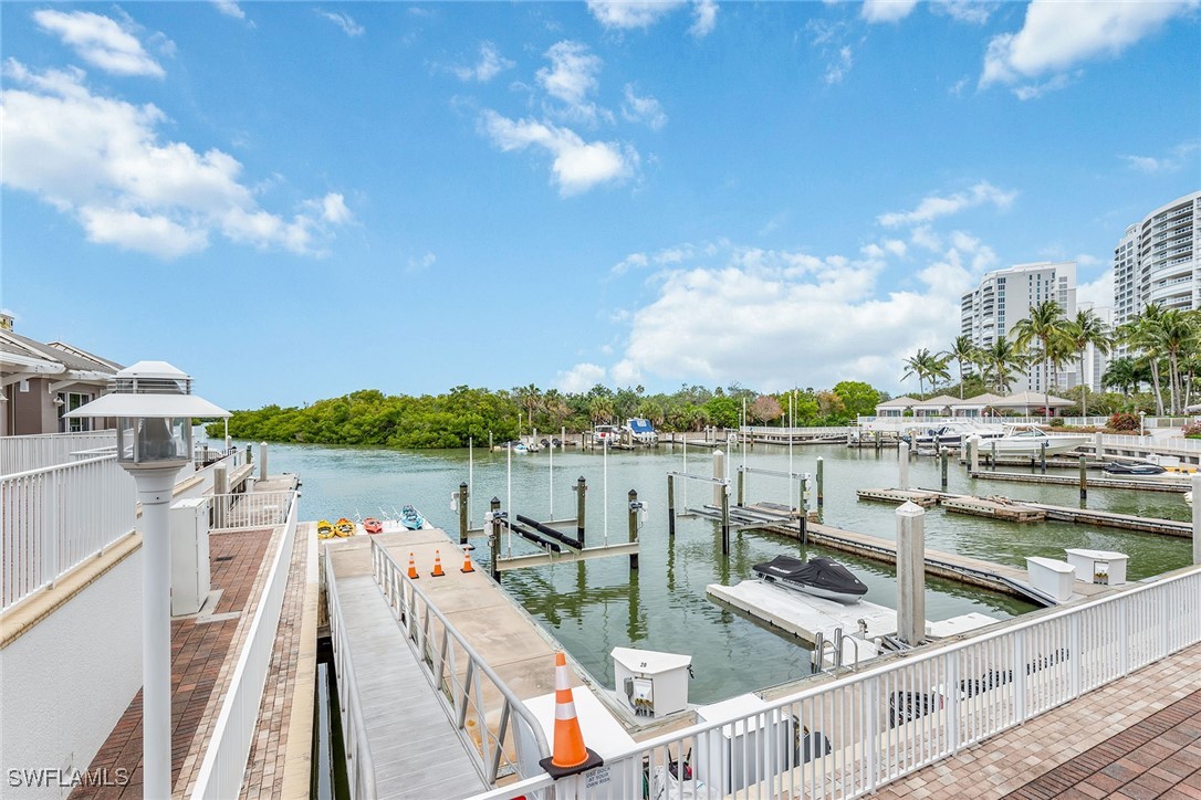 Dock