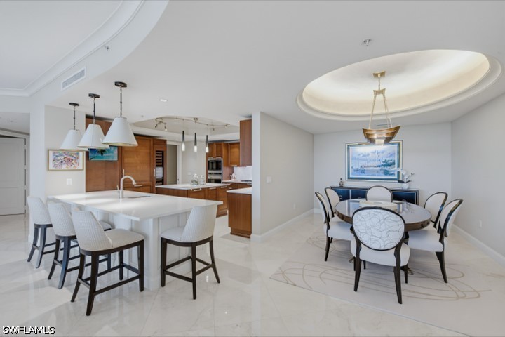 DiningArea