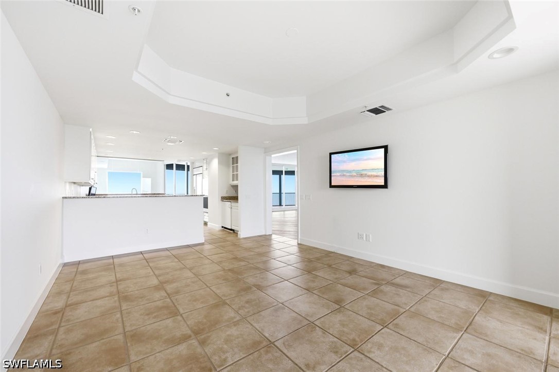 8665 Bay Colony Unit Ph 2003, Naples, FL 34108