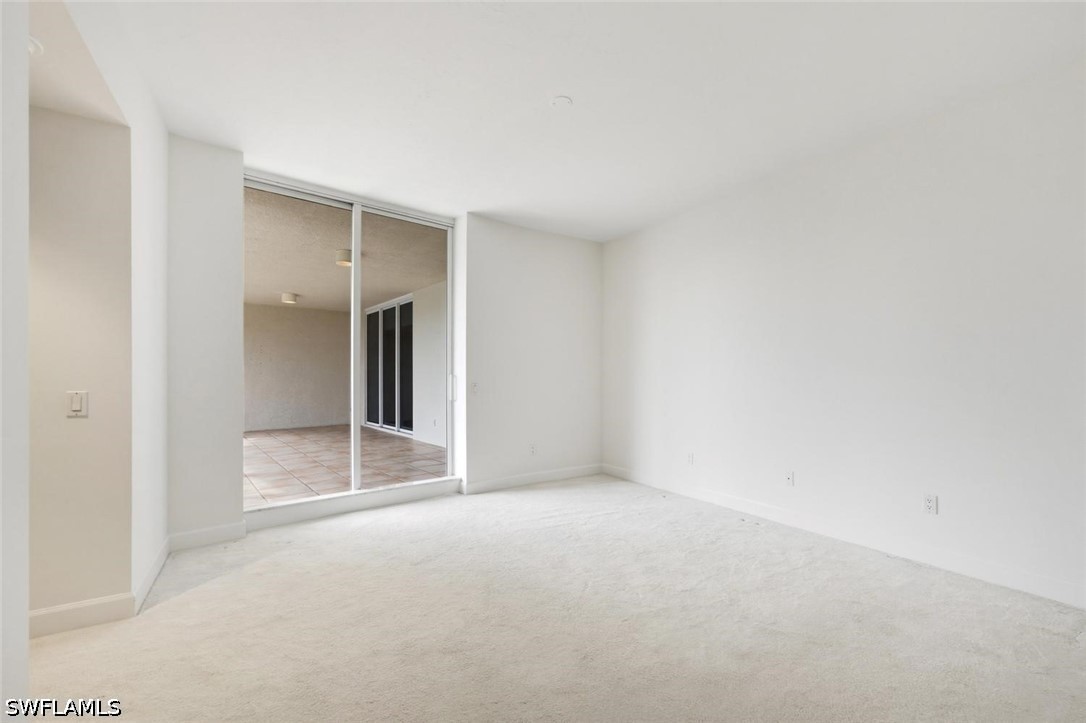 8665 Bay Colony Unit Ph 2003, Naples, FL 34108