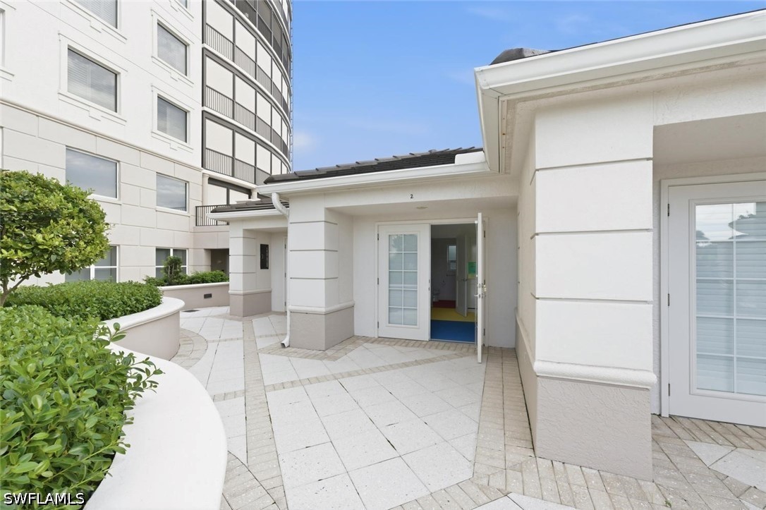 8665 Bay Colony Unit Ph 2003, Naples, FL 34108