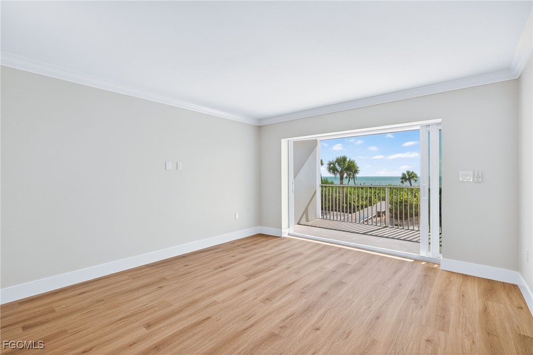 2311 Gulf Unit 13, Sanibel, FL 33957