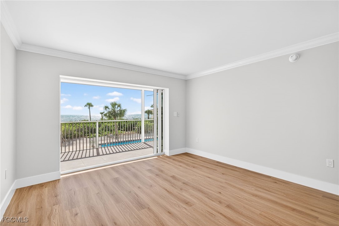 2311 Gulf Unit 13, Sanibel, FL 33957