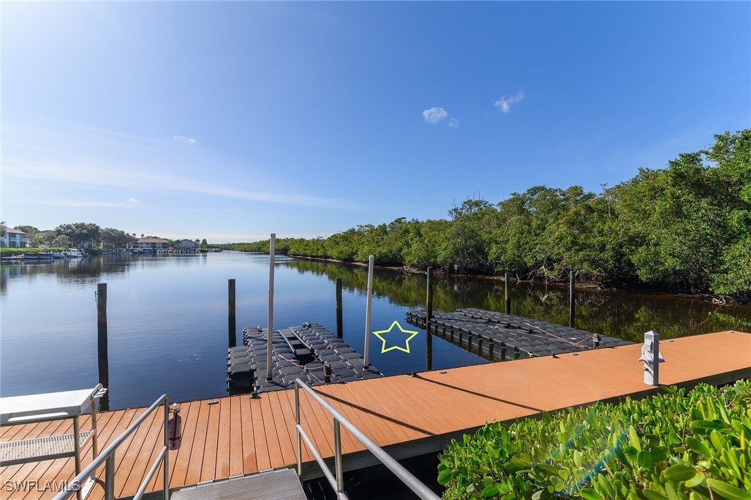 Dock
