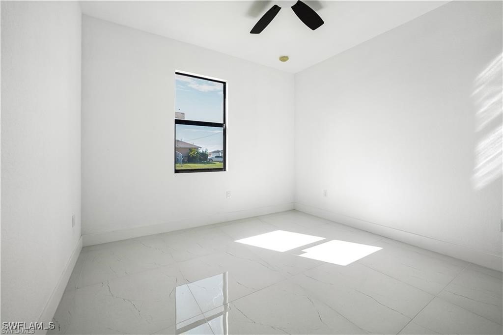 1213 22nd, Cape Coral, FL 33993