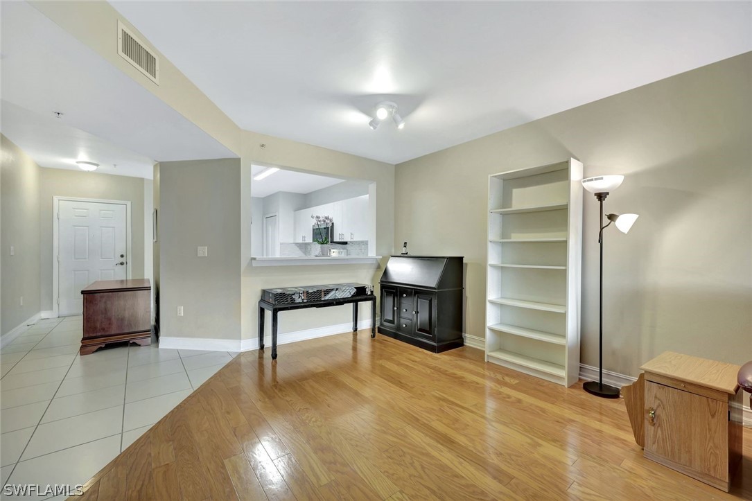 7842 Regal Heron Unit 204, Naples, FL 34104