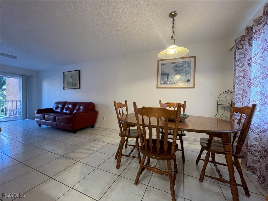 DiningArea