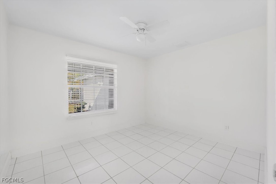 1302 4th, Cape Coral, FL 33909