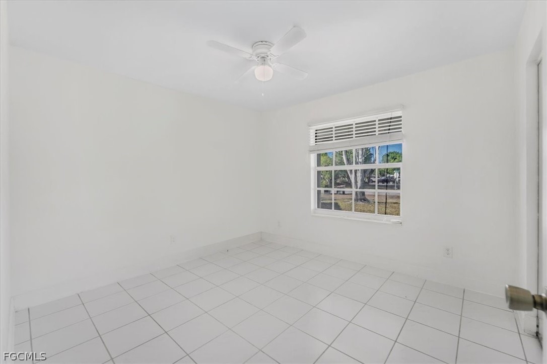 1302 4th, Cape Coral, FL 33909