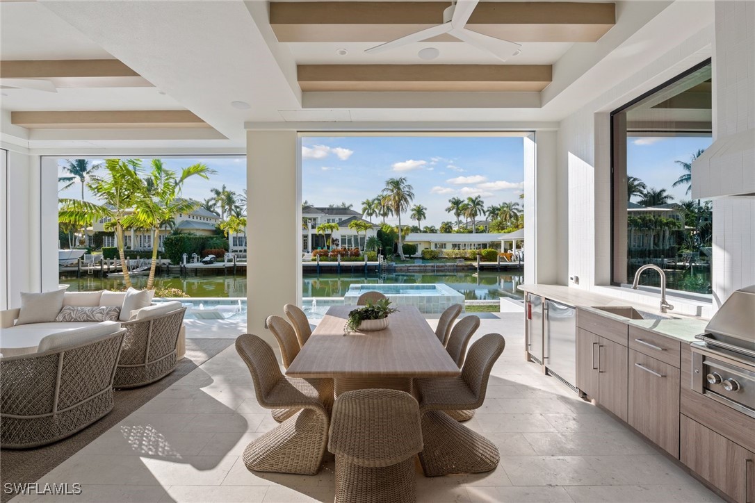 1990 7th, Naples, FL 34102
