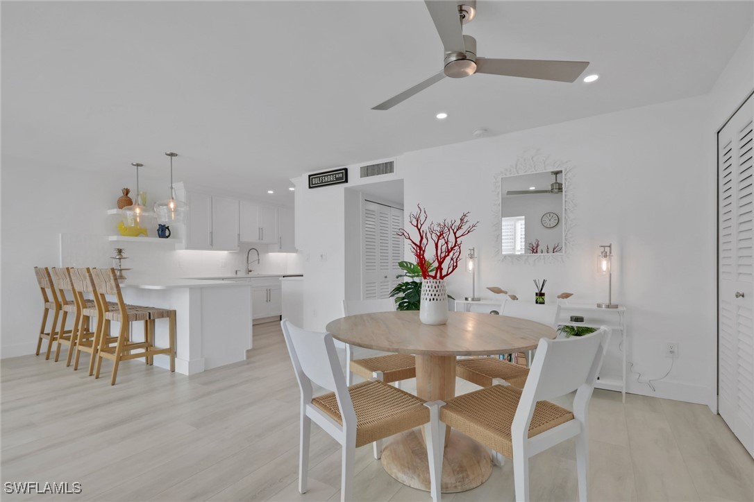 DiningArea